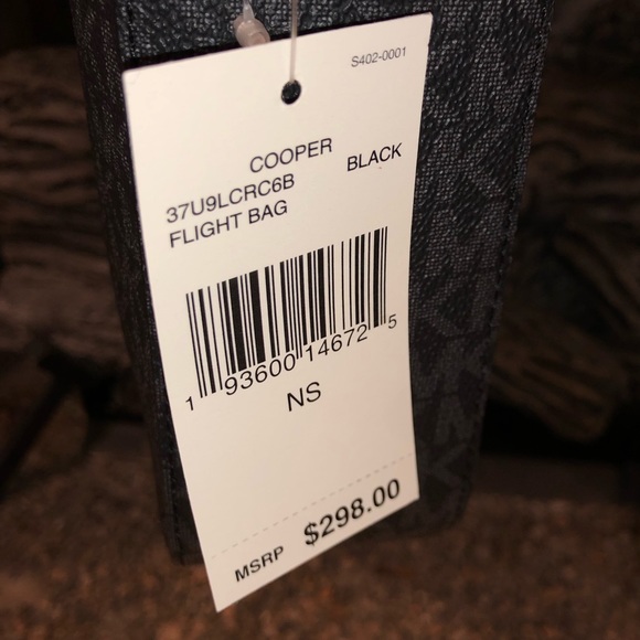 💥Moving to @the_bag_guy💥Micheal Kors - Medium Crossbody Leather Cooper - Picture 3 of 16